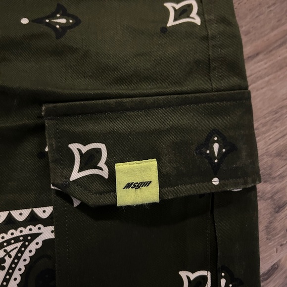 MSGM ITALY SHORTS Size48 - Picture 4 of 6